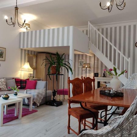 شقة Apartament Helena سفينويتشي المظهر الخارجي الصورة